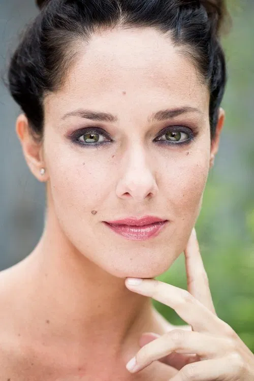 María Bello profile picture