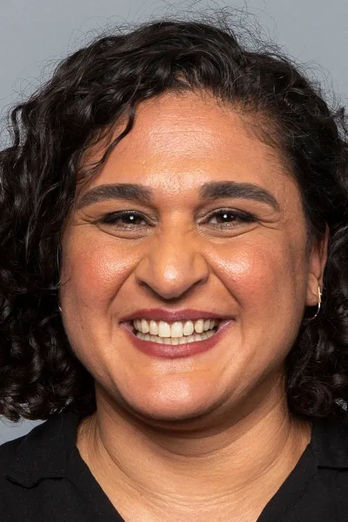 Samin Nosrat profile picture
