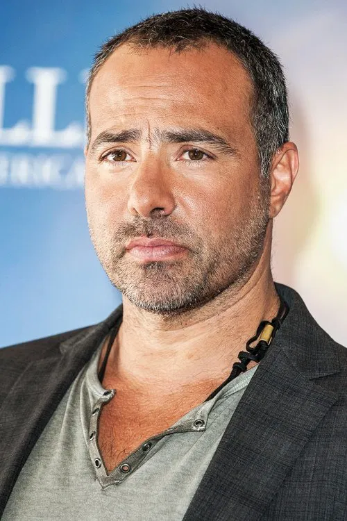 Peter Landesman profile picture