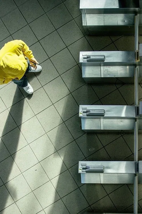 Poster do filme Mr. Yellow Sweatshirt
