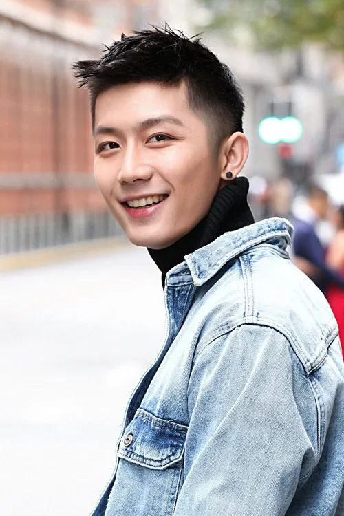 Zhang Ceng Ceng profile picture