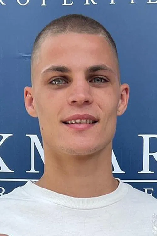 Vegas Larfield profile picture