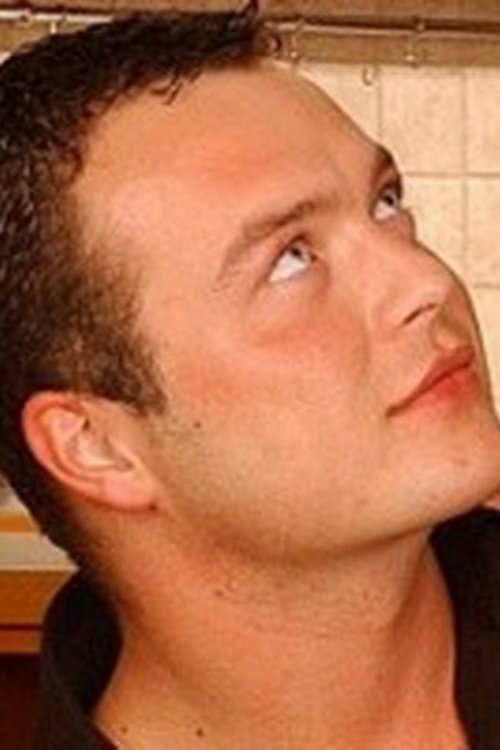 Wein Lewis profile picture