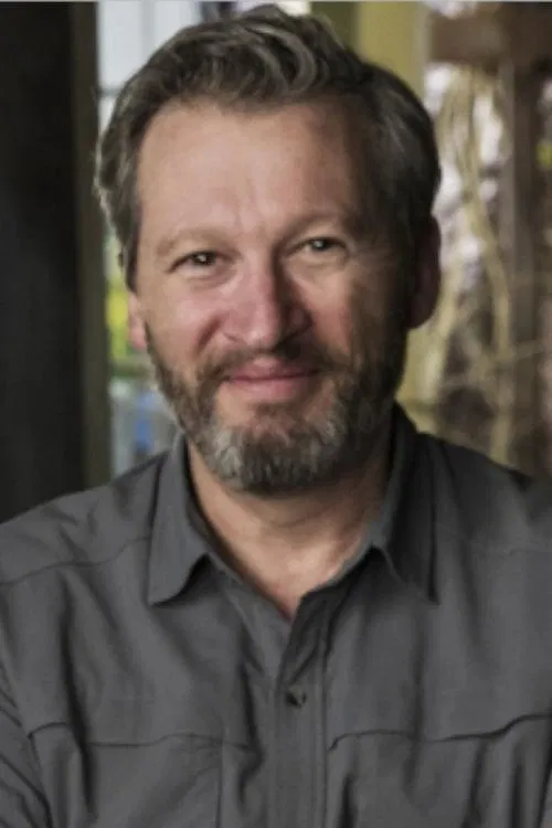 Ken Kwapis profile picture