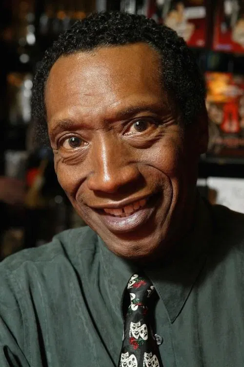 Lionel Mark Smith profile picture