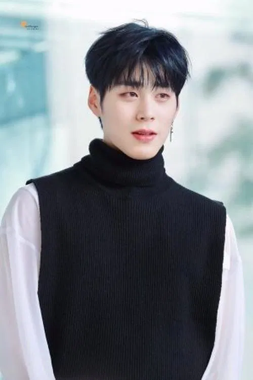 Lee Dong Won profile picture