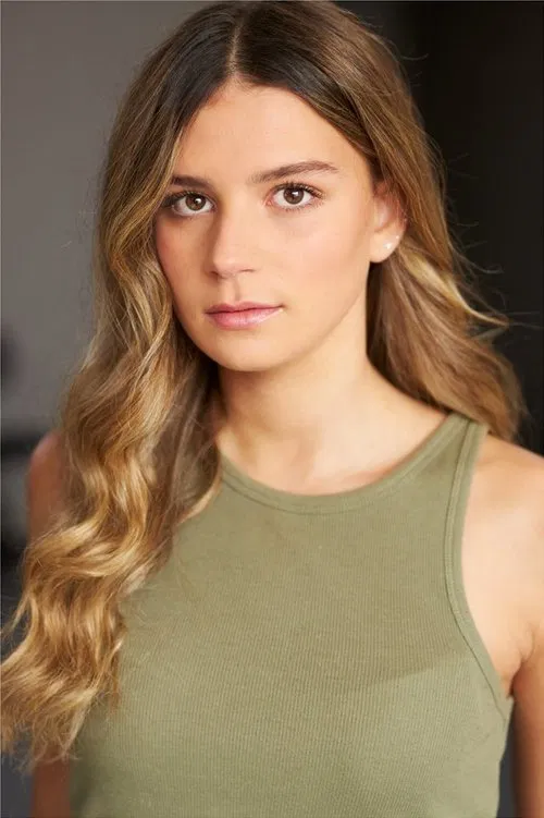Emily Mutimer profile picture