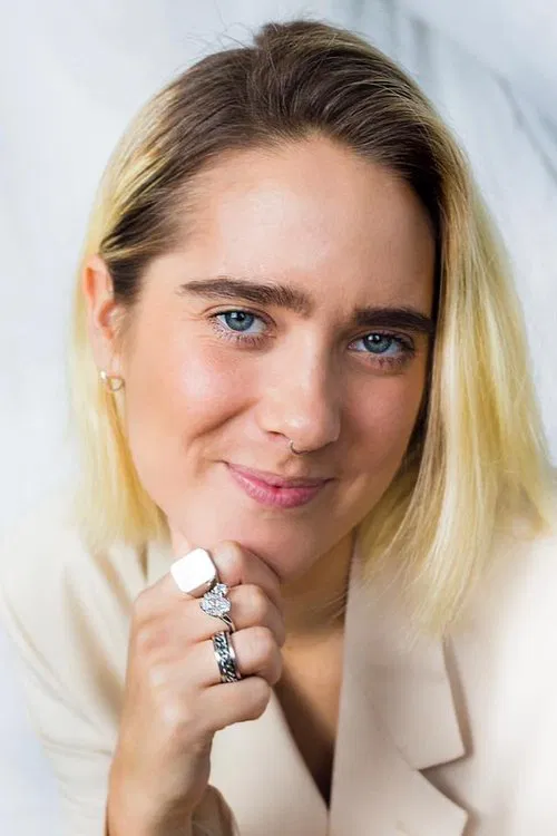 Julia Alfrida profile picture
