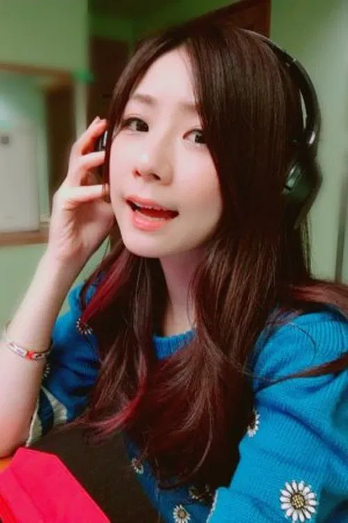 Risuko Sasakama profile picture