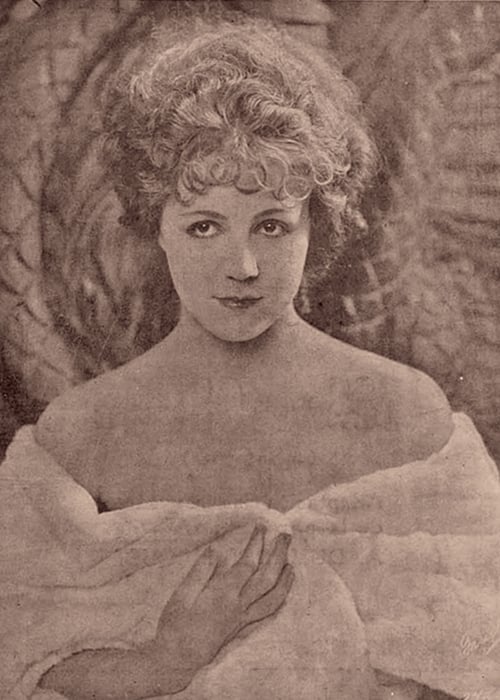 All Dolled Up movie poster