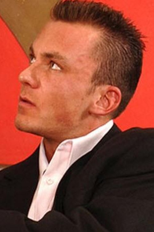 Cage profile picture