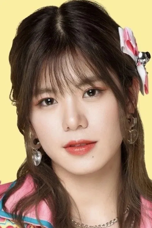 Weeraya Zhang profile picture