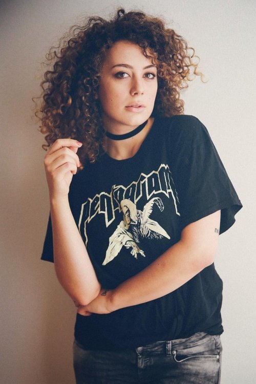 Leila Lowfire profile picture