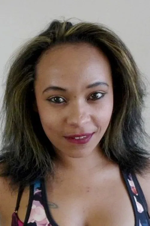 Chanelle Santos profile picture