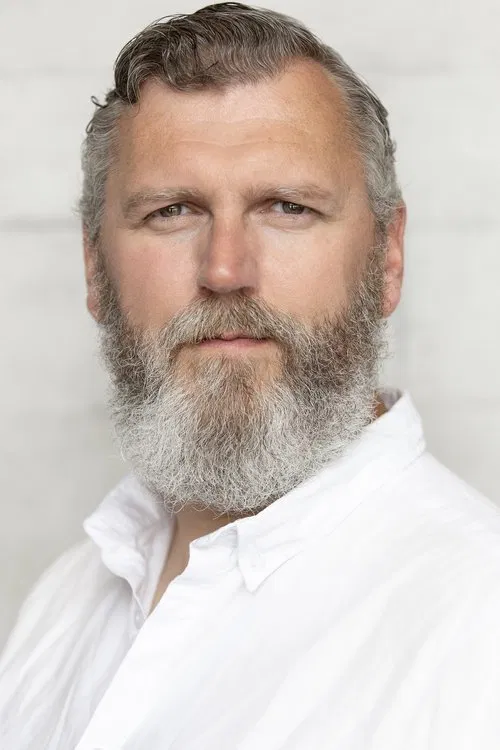 Stephen Oswald profile picture