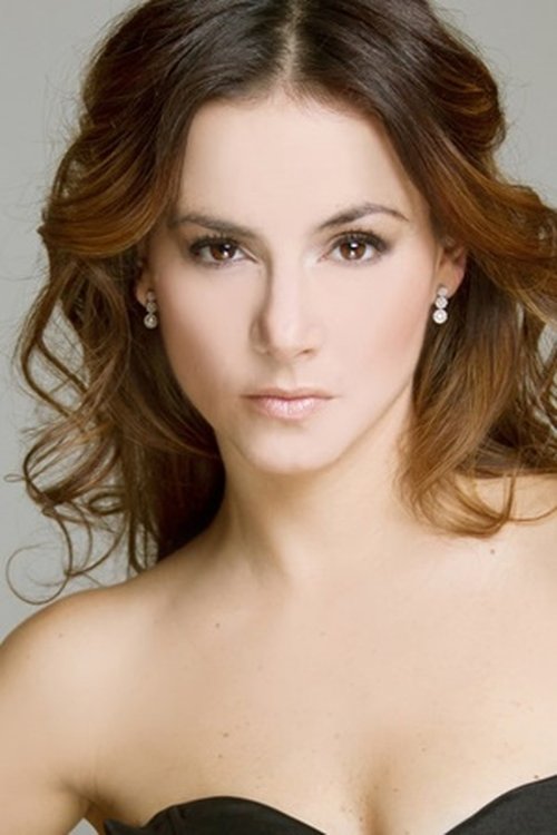 Claudia Lizaldi profile picture