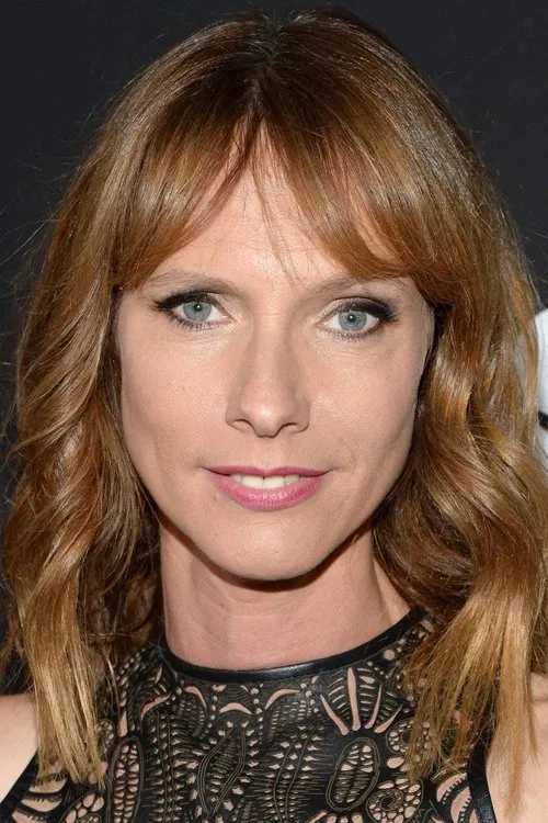 Dolly Wells profile picture