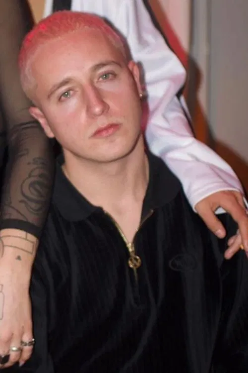 Mikael Lewertoff profile picture