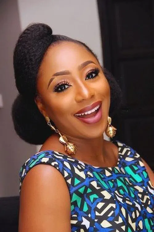 Foto de perfil de Dakore Egbuson