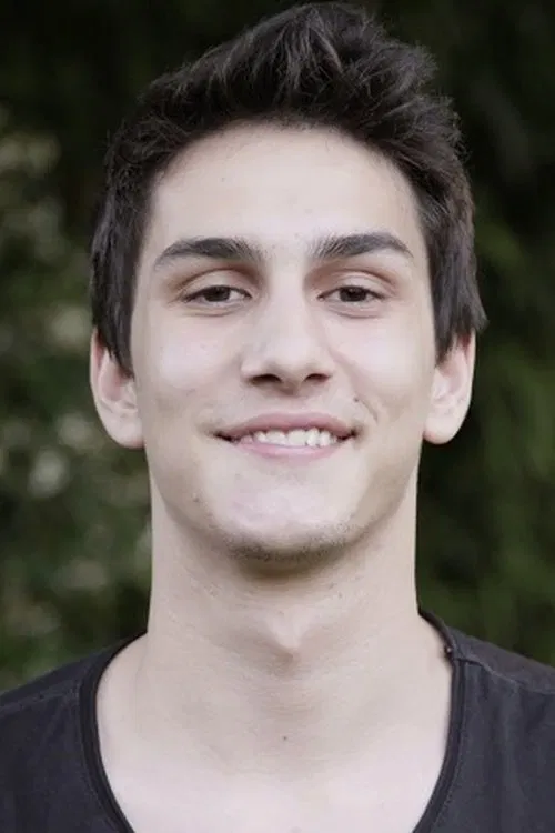 Sina Özer profile picture