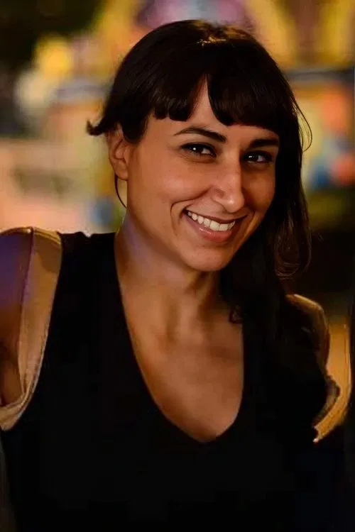 Liz Artinian profile picture