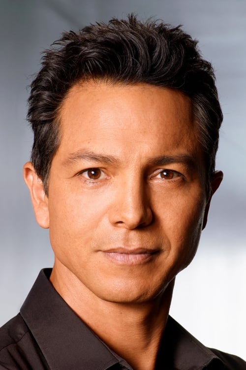 Benjamin Bratt profile picture