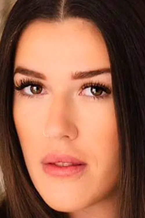 Julia Menú García profile picture