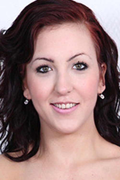 Nora Luxia profile picture