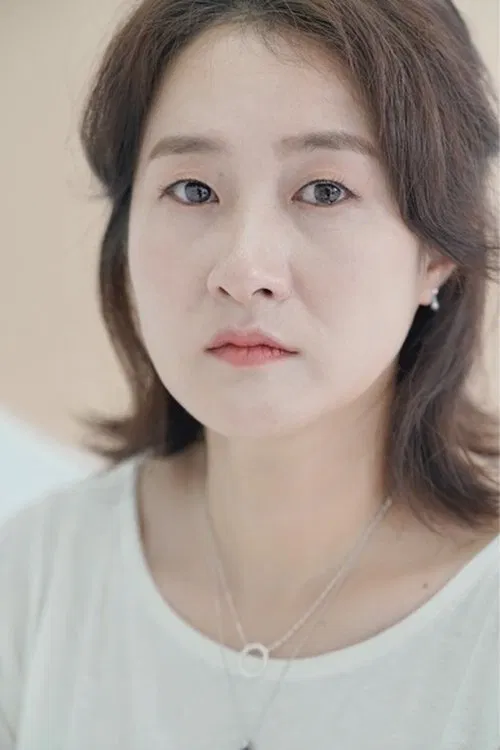 Kim Sun-kyung profile picture