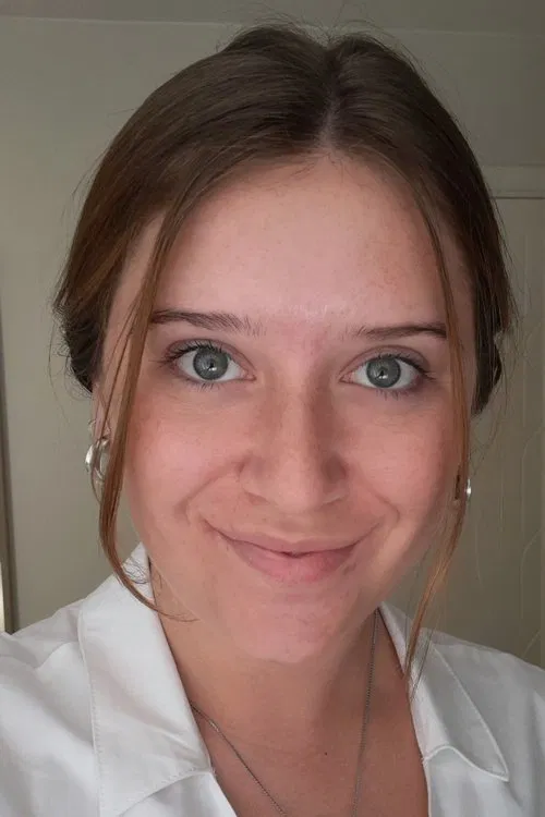 Lourdes Pica profile picture