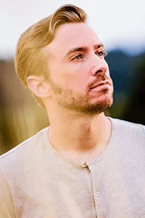 Peter Hollens profile picture