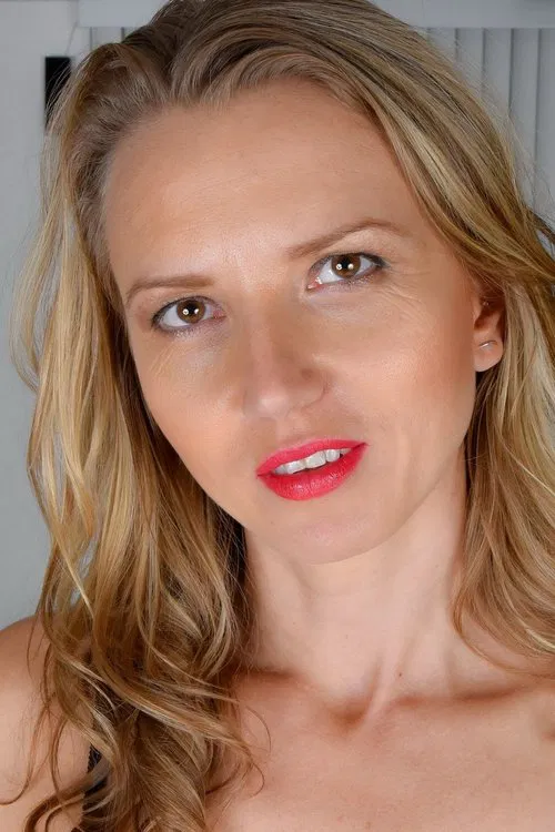 Alina Long profile picture