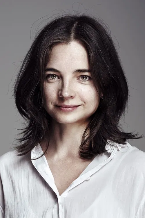 Louise Peterhoff profile picture
