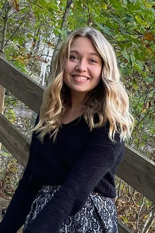 Abby Boell profile picture