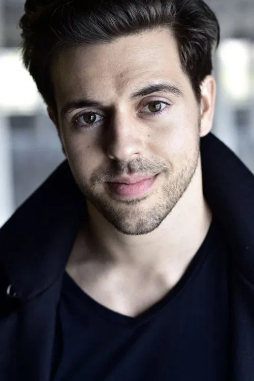 Nassim Avat profile picture