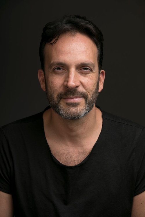 Antonio de la Vega profile picture