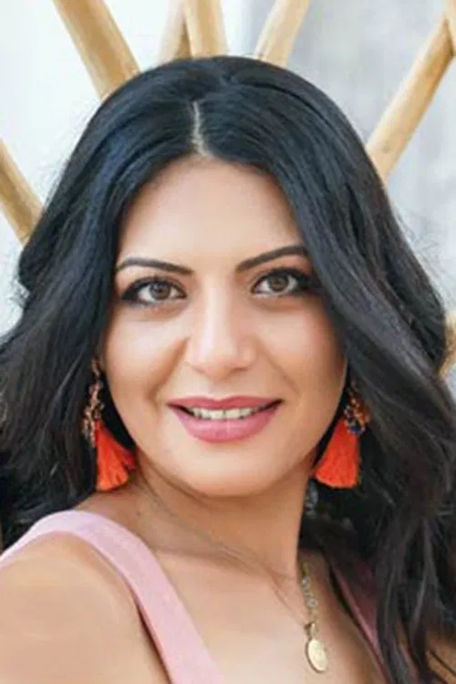 Penny Foiniri profile picture