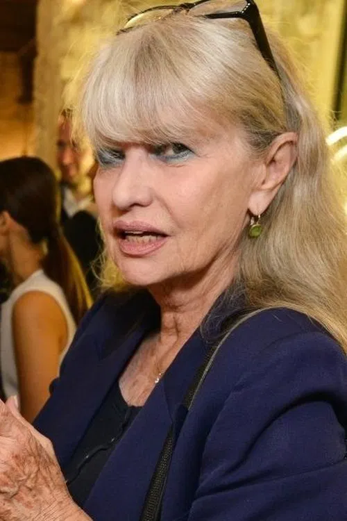Alexandra Delli Colli profile picture