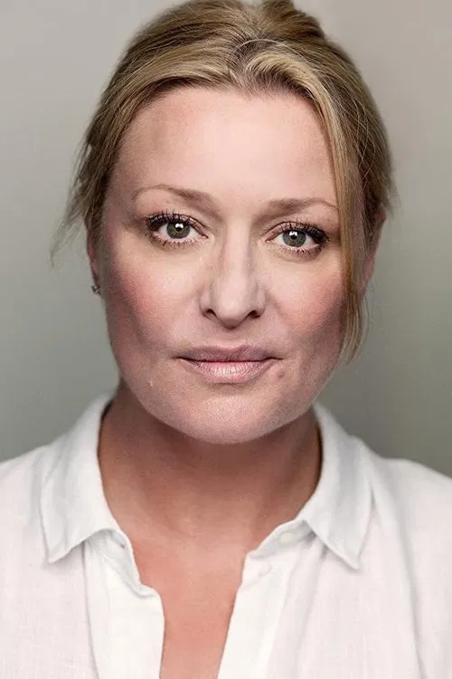 Laurie Brett profile picture