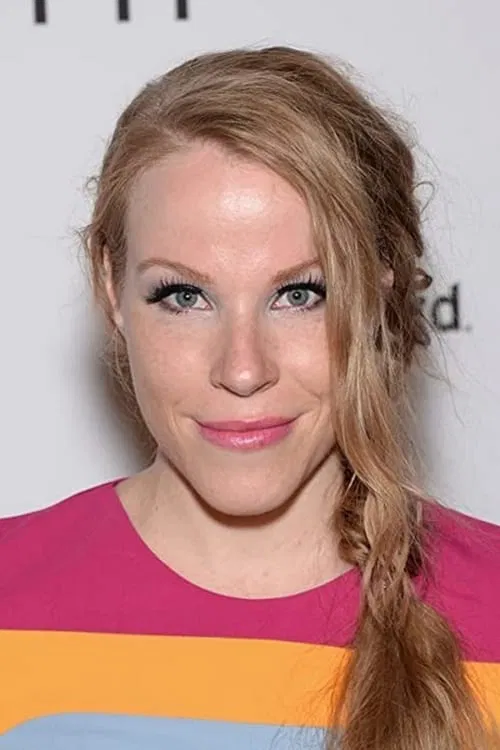 Emma Myles profile picture