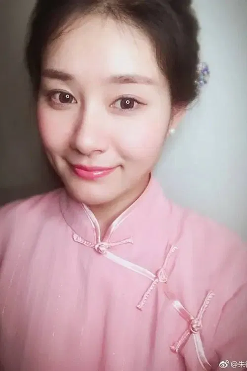 朱微玮 profile picture