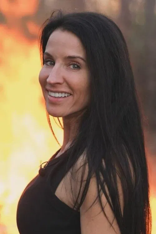 Julie-Cristie Neal profile picture