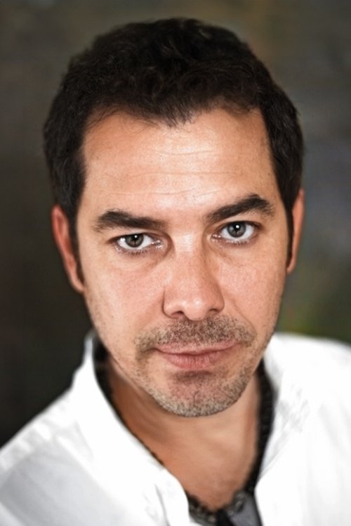 Fikret Kuşkan profile picture