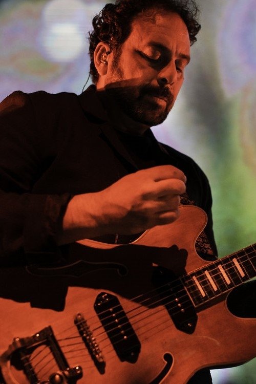 Jon Carin profile picture