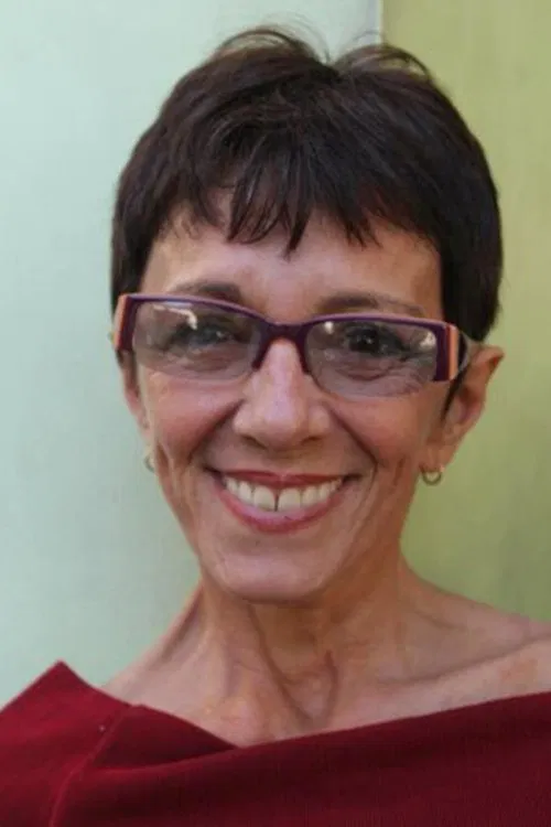 Nadia Carvalho profile picture