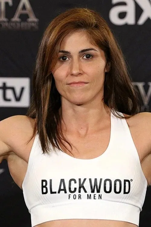 Maíra Mazar profile picture