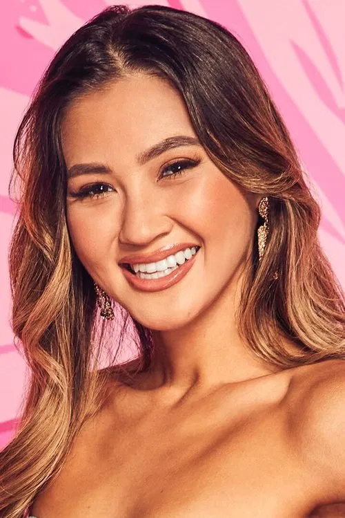 Kyra Lizama profile picture