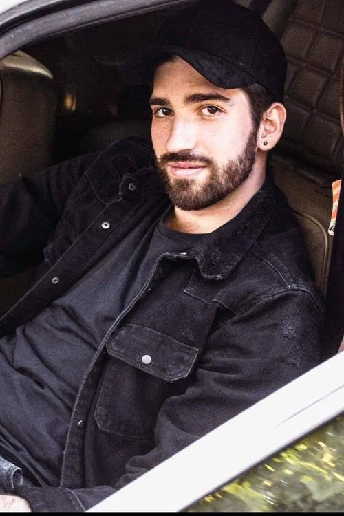 Luca Bădescu profile picture