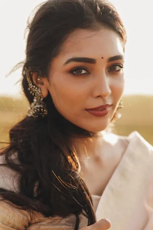 Sindhoori Vishwanath profile picture