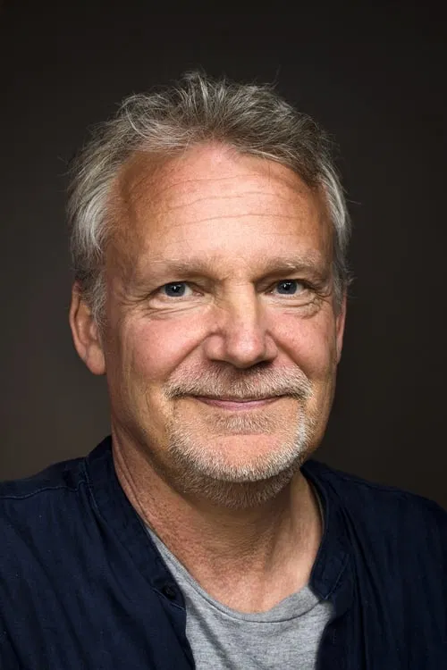 Martin Widmark profile picture